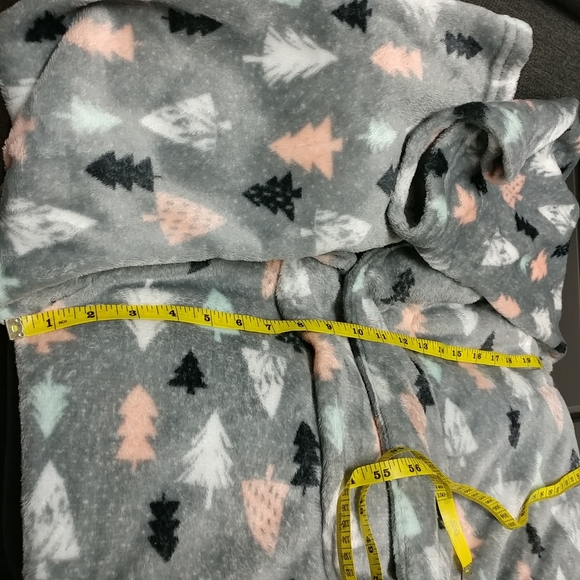 Plush Robe Tree Design Ladies Small w/ Pockets Belt Gray Black Pink Green White - Picture 12 of 16